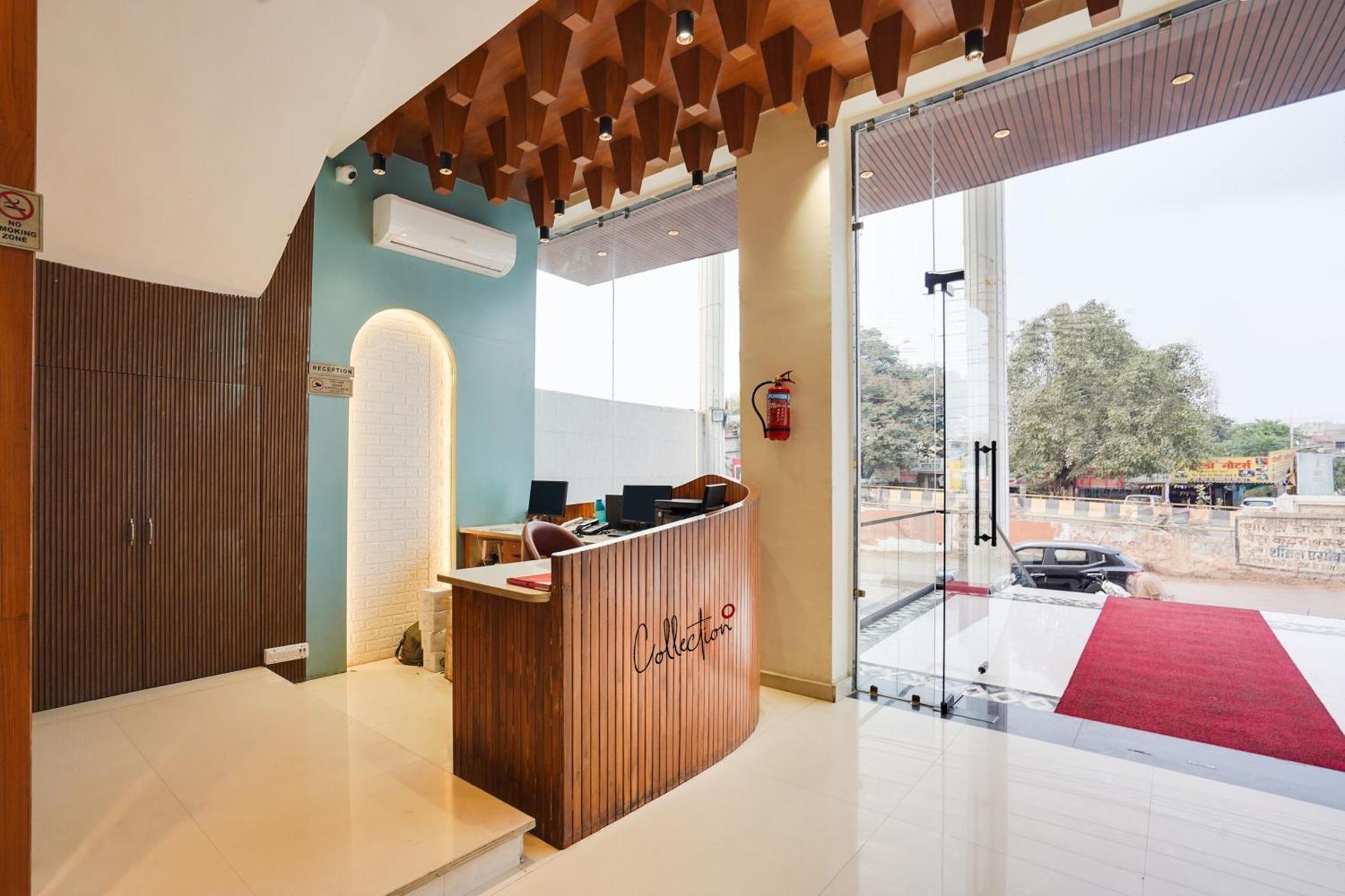 Townhouse Amanaka Formerly Hotel City Pride Rāipur 외부 사진